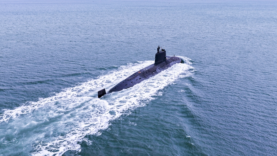 Submarine in training