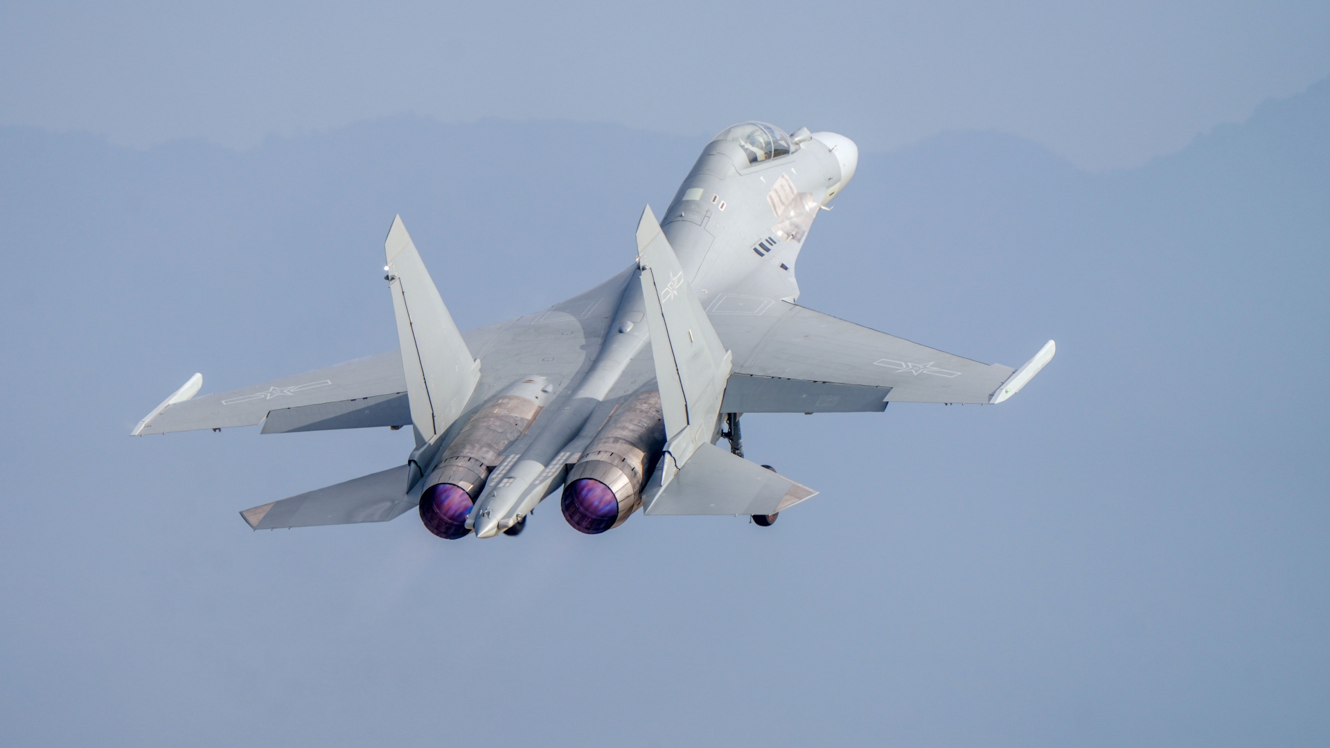 J-16 fighter jets in training exercise