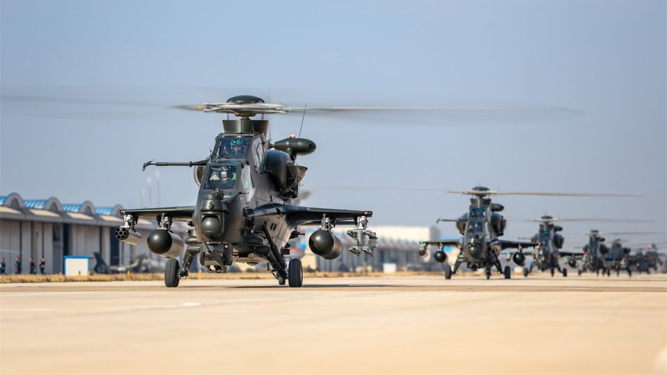 Helicopters in ground-aerial coordination training