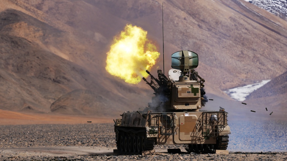 Air defense troops hold live-fire training