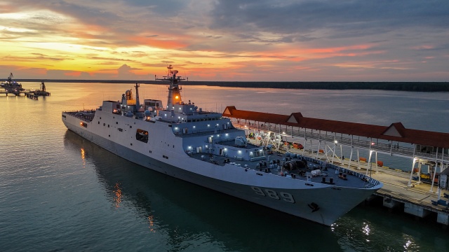 Chinese PLA Navy's 989 Task Group Concludes Visit to Malaysia and Heads for Indonesia 