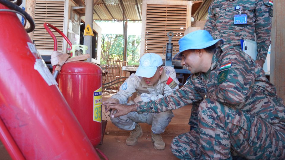 16th Chinese peacekeeping force to South Sudan (Wau) passes UN special inspection on fuel