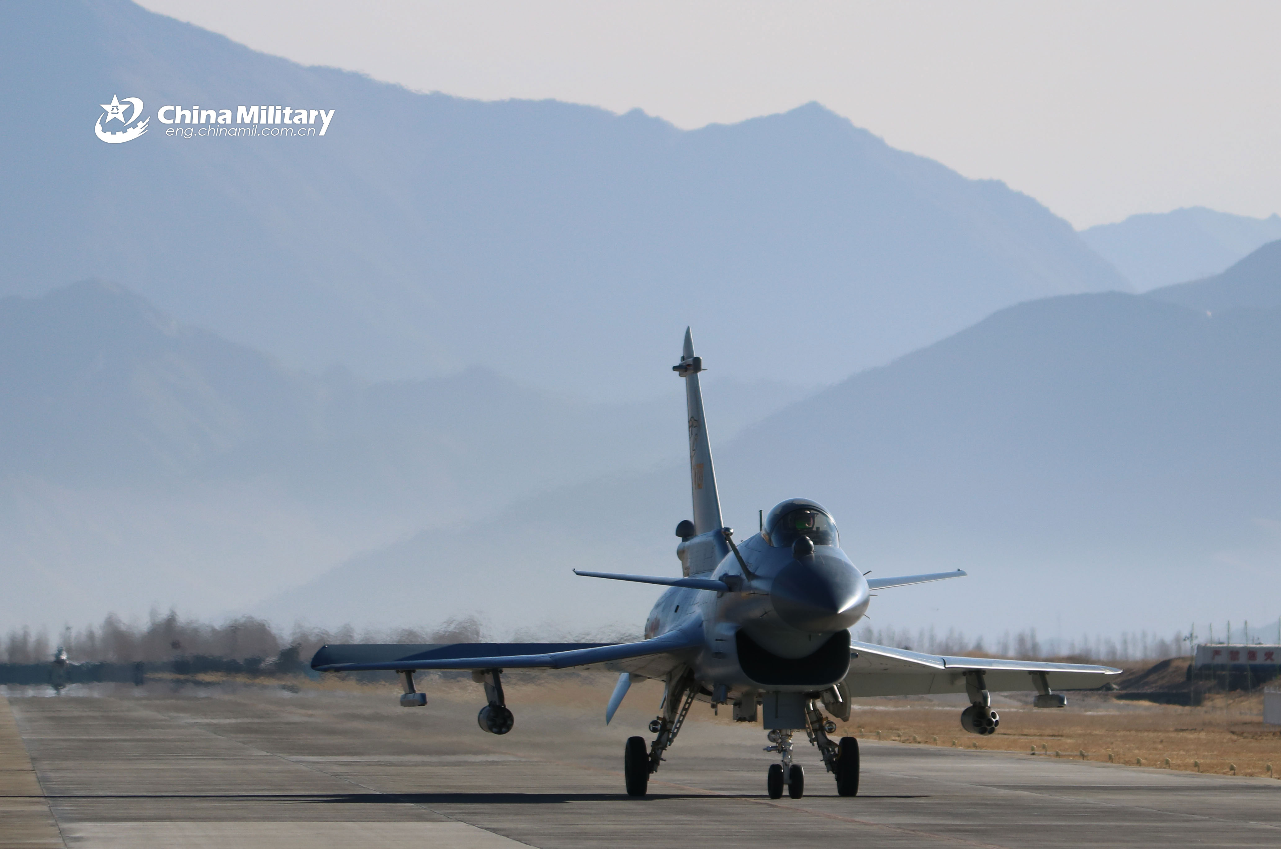 j-10 fighter jets attack mock targets