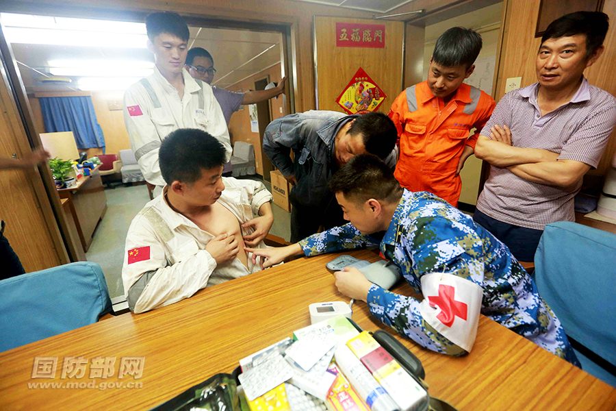 Th Chinese Naval Escort Taskforce Offers Medical Assistance To Two