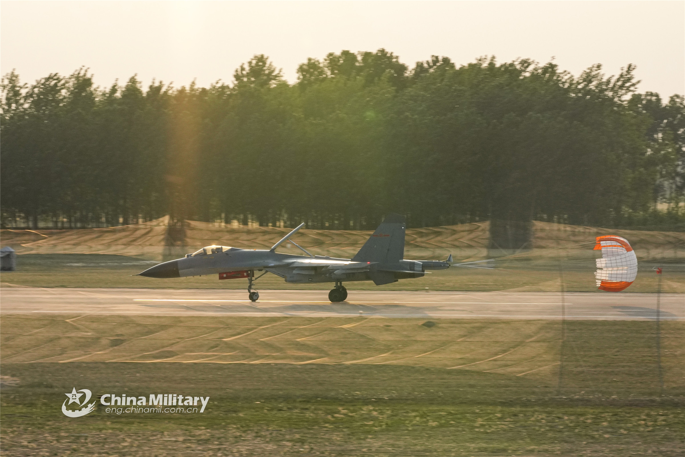 Fighter Jet Participates In Live Fire Flight Training Ministry Of