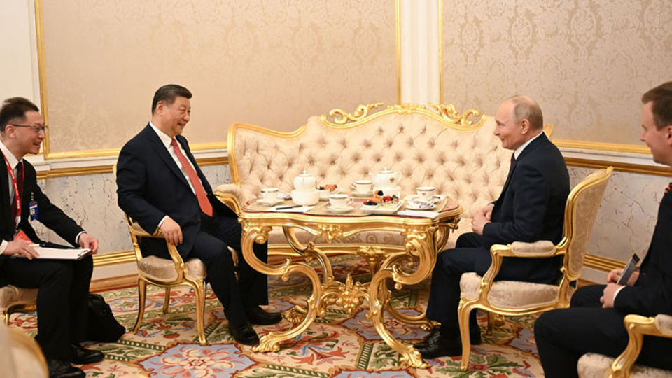 Xi calls on China, Russia to maintain strategic resolve, coordination