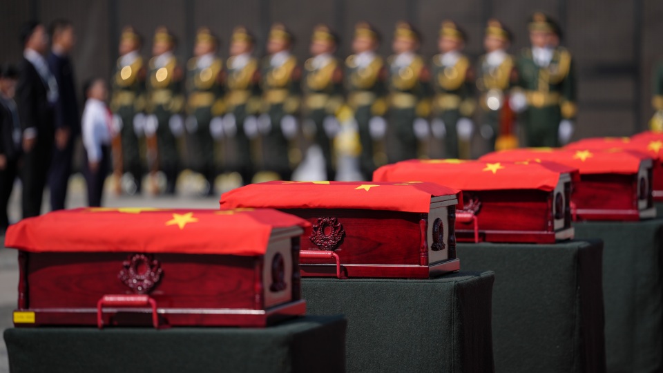 Remains of 30 Chinese martyrs from Korean War buried in Shenyang
